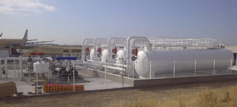 Instalacion de Combustible bajo Red de Hidrante airbus military